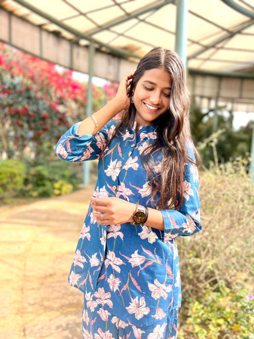 Blue Floral Printed Women’s Cotton Kurta & Pant Set