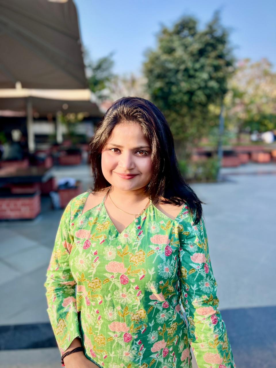 Women's Cotton Green printed Short Kurti and Tunic Top