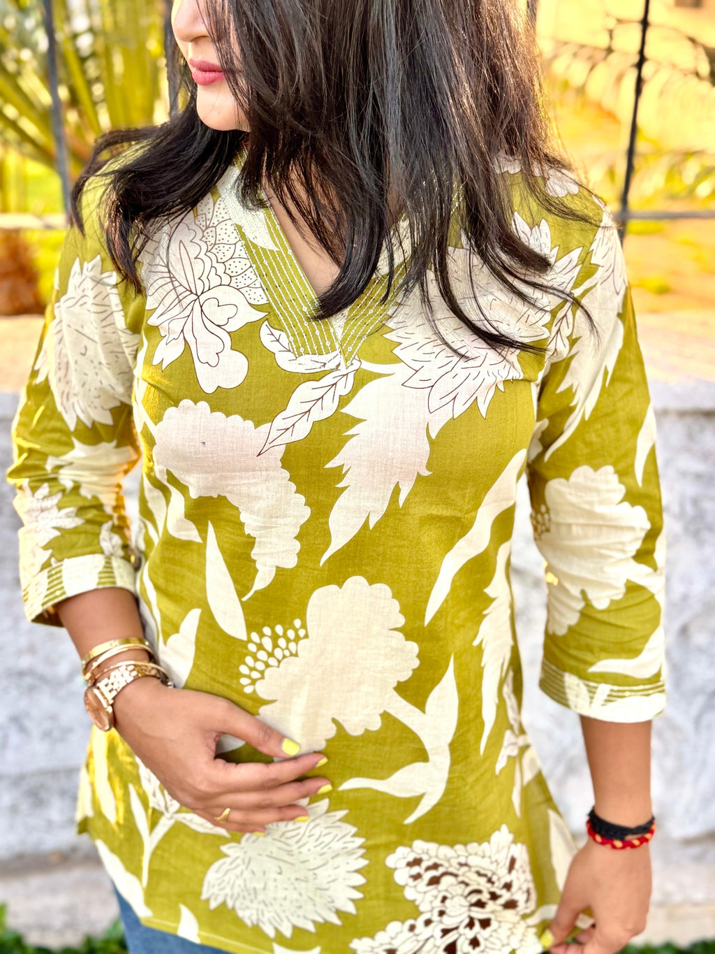 Women's Olive Green & White Bold Floral Print Cotton Tunic