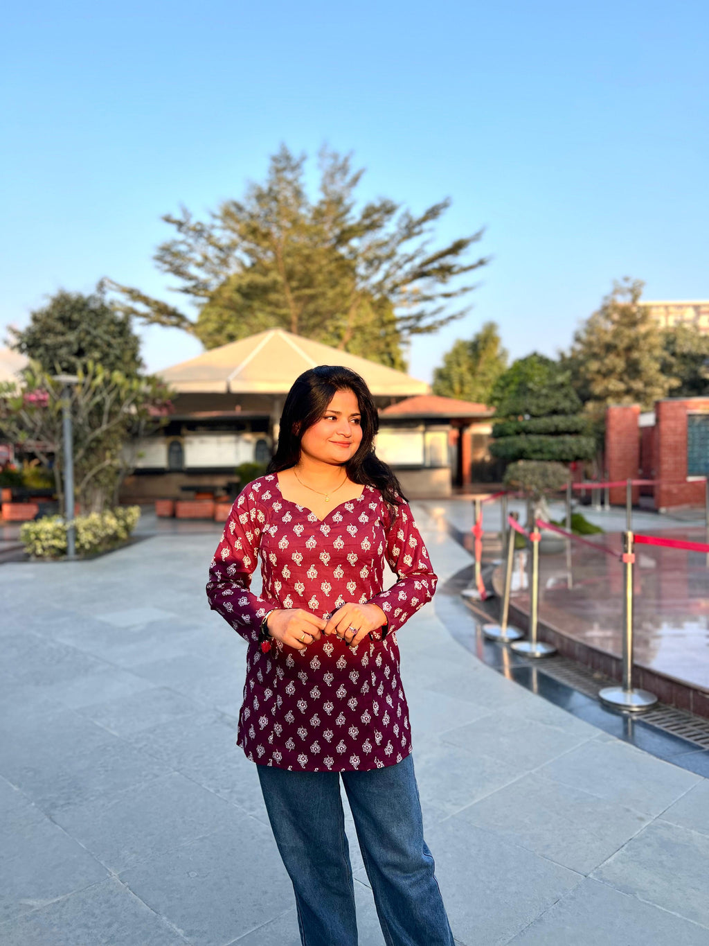 Women’s Cotton Maroon Printed Kurti Top