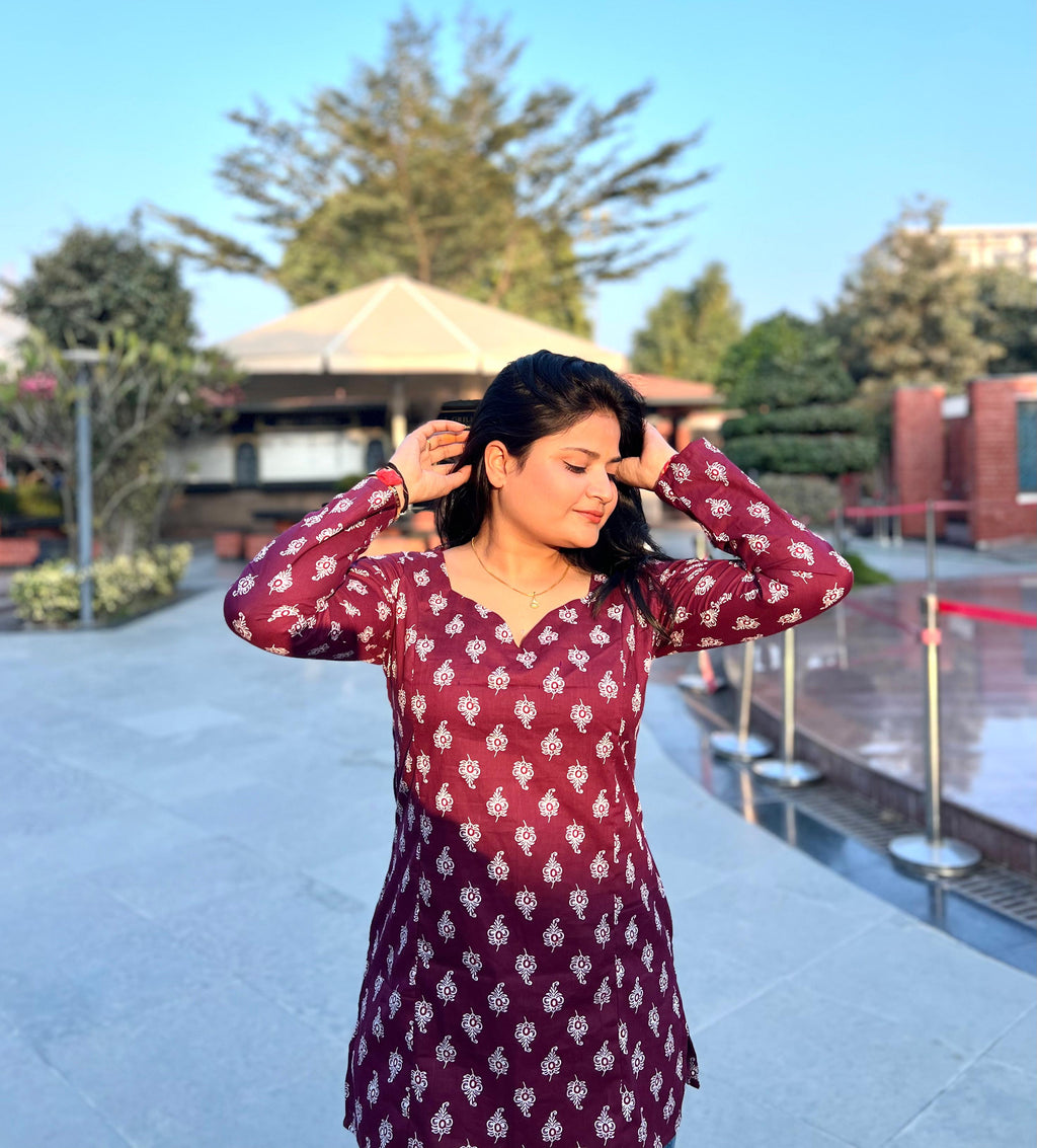 Women’s Cotton Maroon Printed Kurti Top
