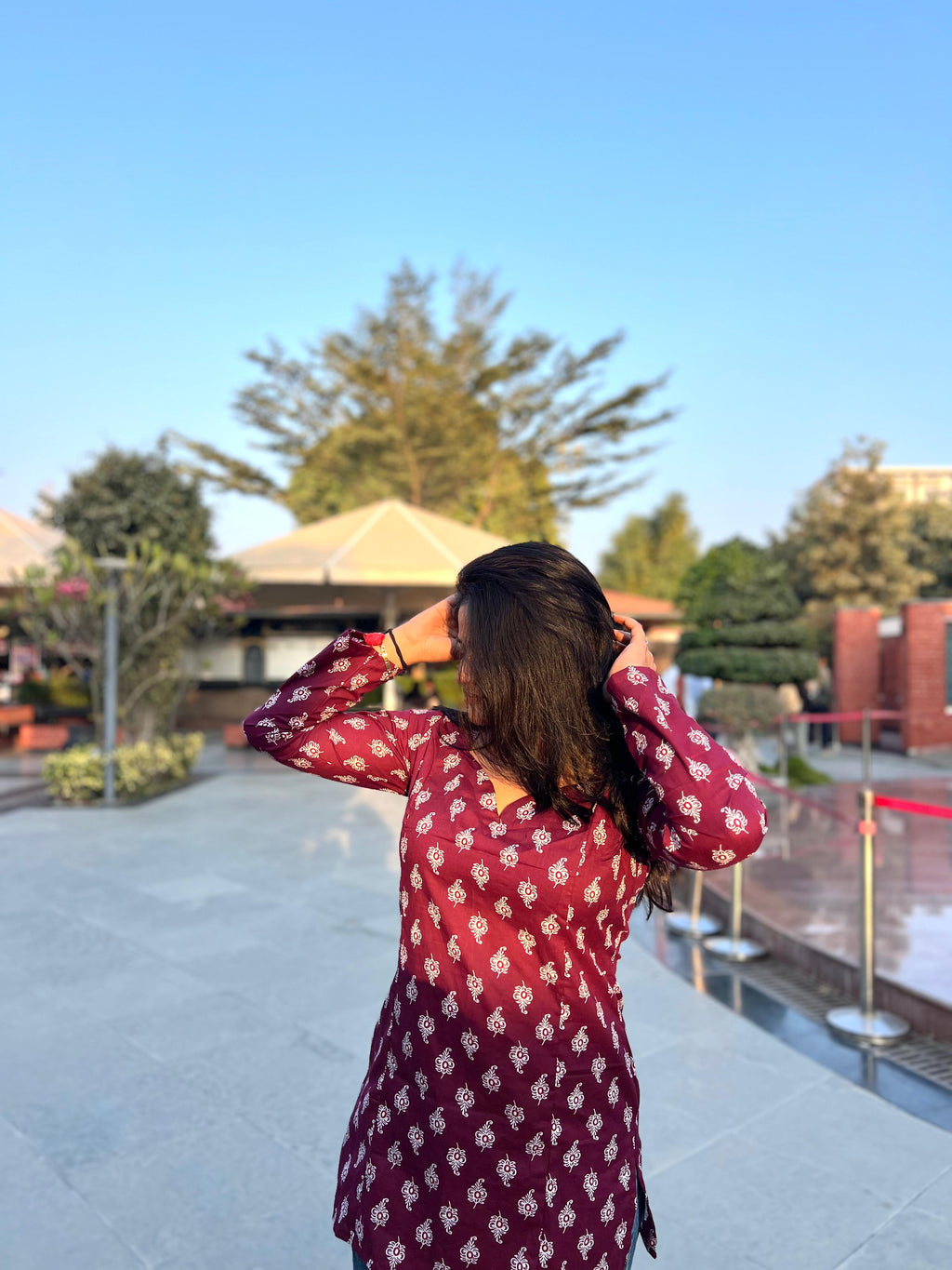 Women’s Cotton Maroon Printed Kurti Top