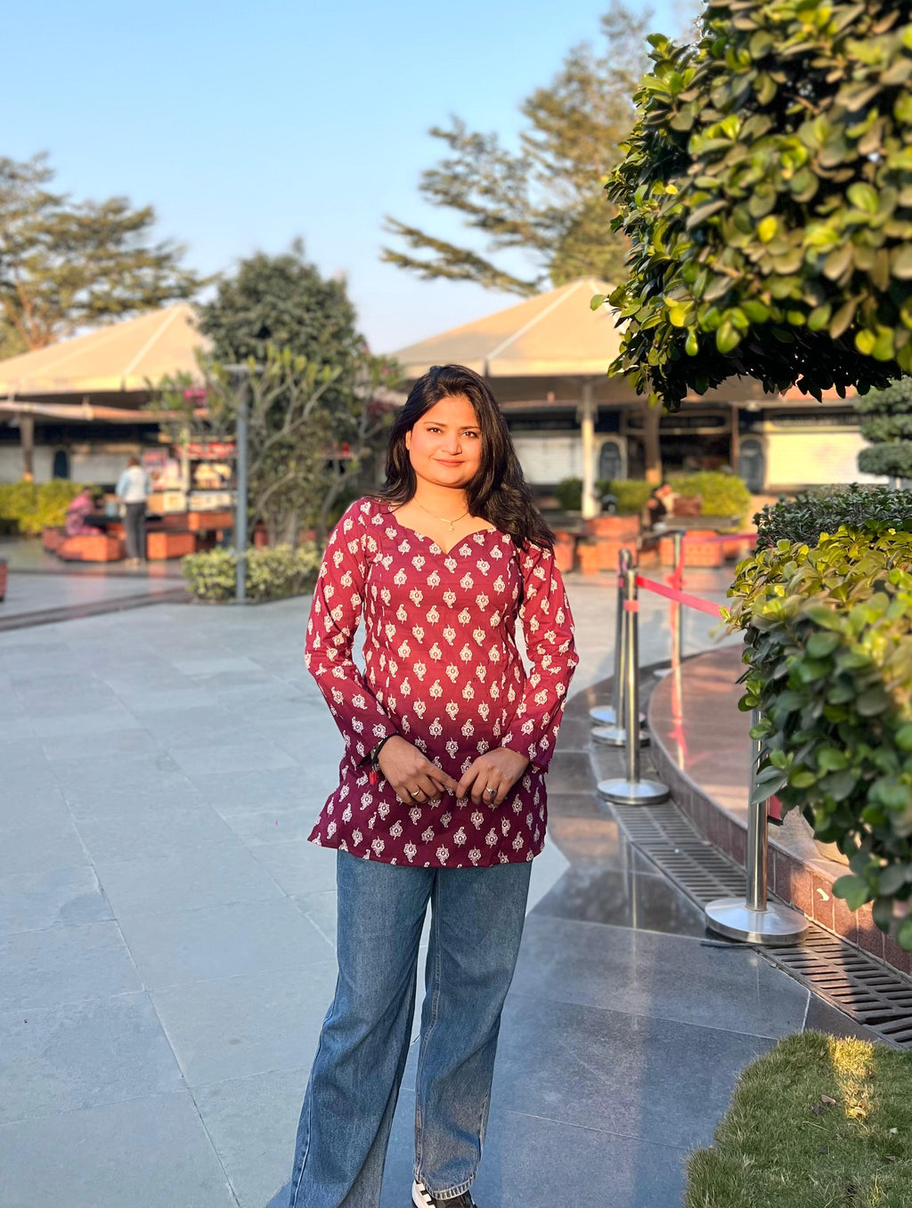 Women’s Cotton Maroon Printed Kurti Top